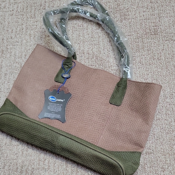 Leather Bag - Picture 1 of 4